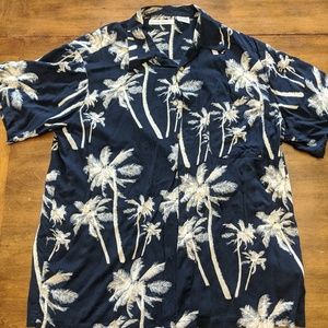 Knightbridge Palm Tree Button Up shirt